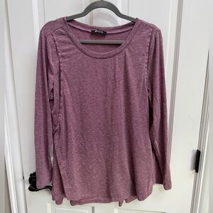 🎉HOST PICK HP🎊 Quinee Women’s XL Purple Maternity / Nursing Shirt Top Blouse